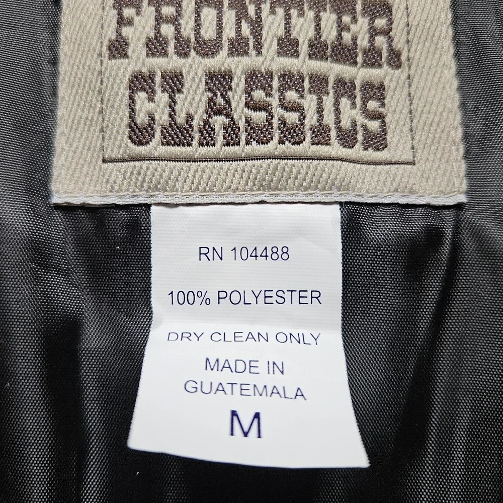 NWT Reno Vest - Picture 3 of 5